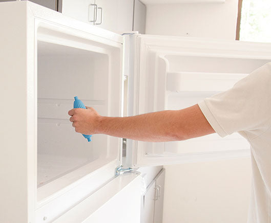 You can put The Foot Gym ORoller in the freezer/fridge for cold therapy